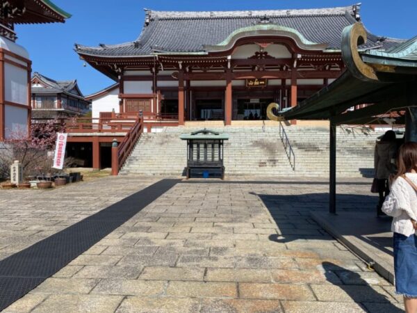 愛知県内でも屈指のパワースポットと言われる一畑山薬師寺への参拝